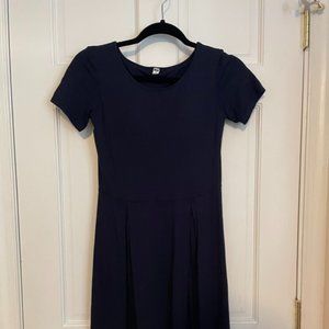 Uniqlo Navy Blue Short Sleeve Dress with Built-In Bra Size Extra Small